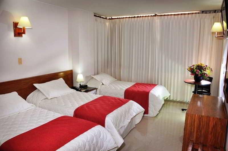 Hotel La Riviera Santa Marta  Bagian luar foto